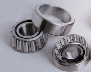 7類圓(yuan)錐滾子(zi)軸承-31314/YB2(27314EK)-70×150×38-鷹(ying)牌軸承(cheng)