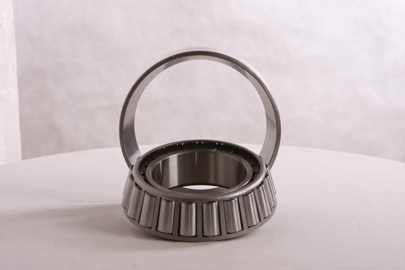 32310(7610E) 圓錐(zhui)滾子(zi)軸承(cheng)-鷹牌(pai)軸承(cheng)